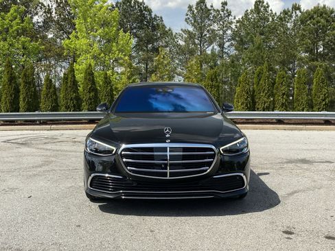 Used 2023 Mercedes-Benz S 580 4MATIC Sedan w/ 3D Technology Package image 13