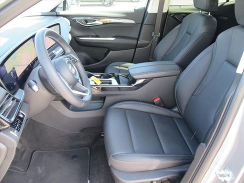 Used 2025 Buick Envision Preferred AWD/4WD image 16