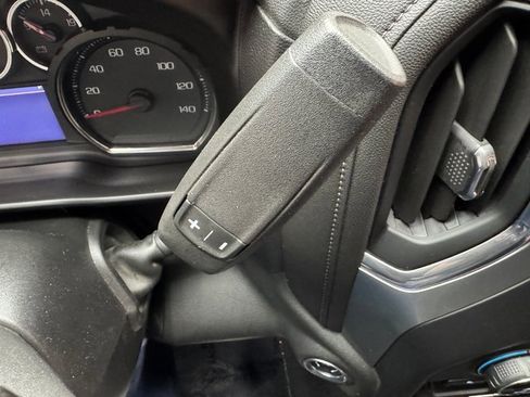 Used 2019 Chevrolet Silverado 1500 LT w/ All-Star Edition image 21