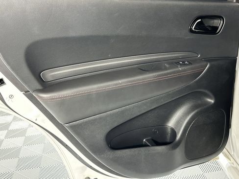 Used 2023 Dodge Durango GT RWD image 30