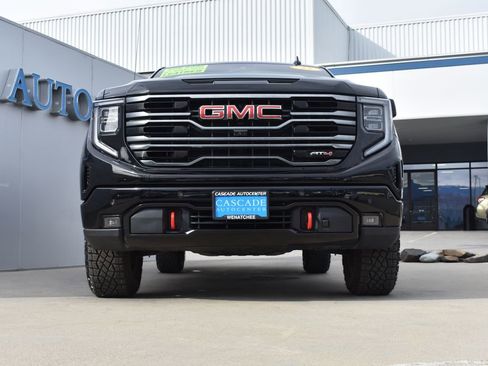 Certified 2025 GMC Sierra 1500 AT4 w/ Technology Package image 2