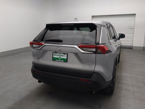 Used 2023 Toyota RAV4 LE FWD image 7