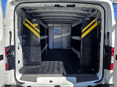 Used 2019 Nissan NV 1500 S image 17