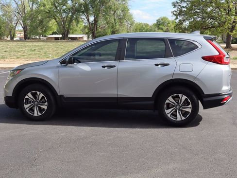 Used 2018 Honda CR-V LX image 9