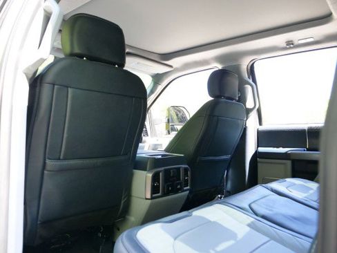 Used 2022 Ford F250 Limited image 43