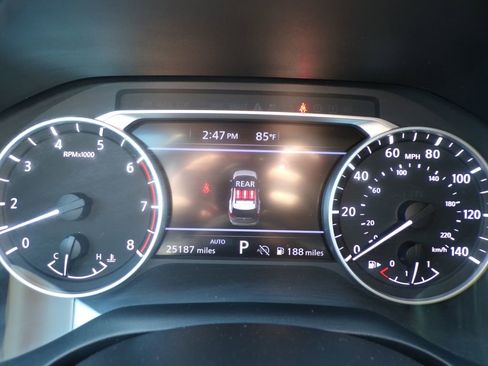 Used 2024 Nissan Rogue SV w/ SV Premium Package AWD/4WD image 25