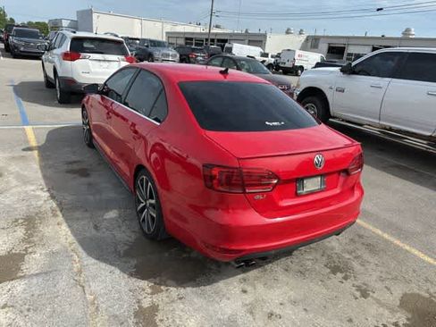 Used 2013 Volkswagen Jetta GLI Autobahn FWD image 12
