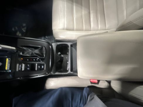 Used 2023 Honda CR-V EX-L image 20