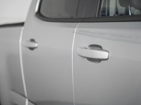 Used 2016 Chevrolet Colorado Z71 image 17