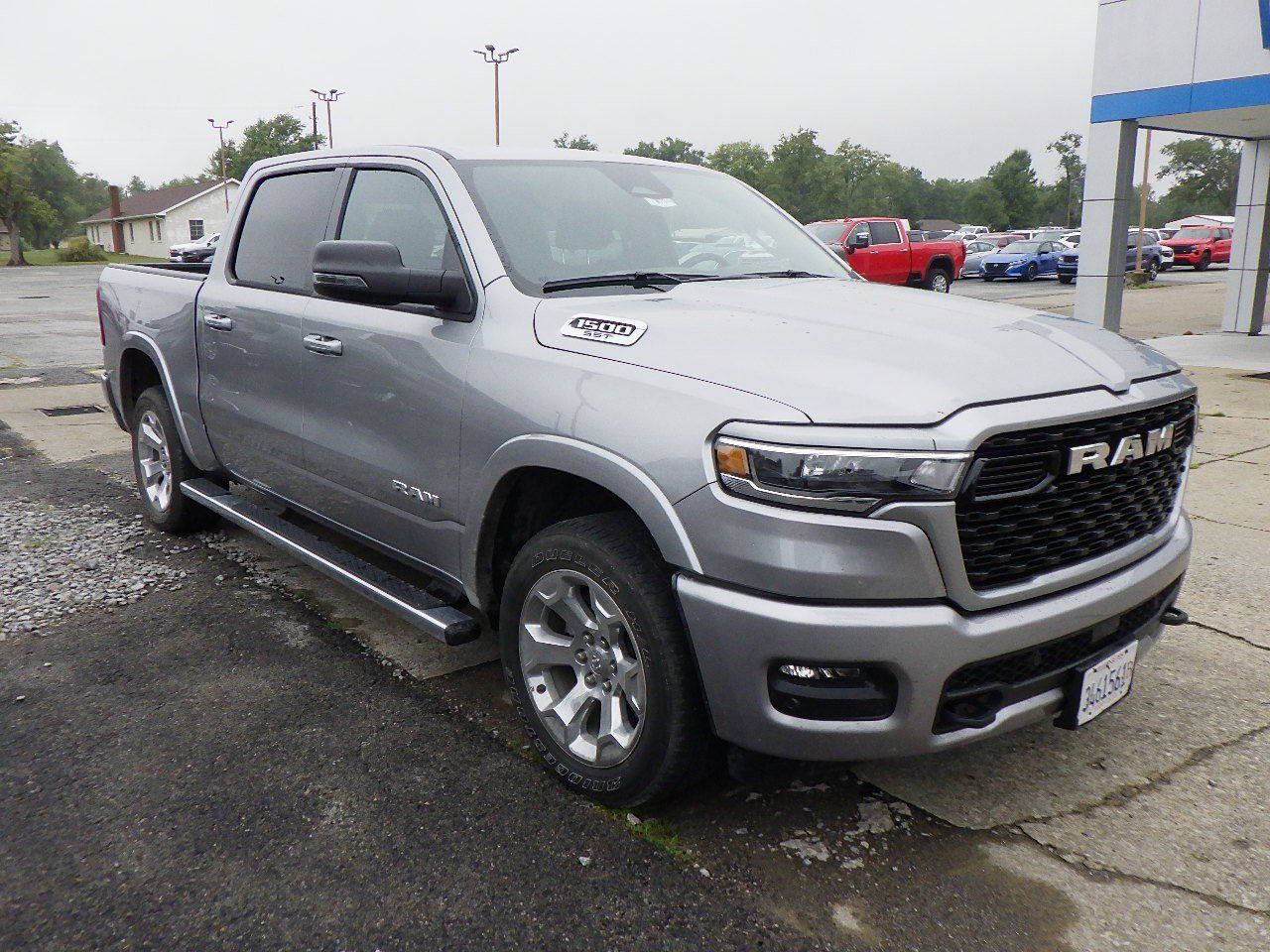 Used 2025 RAM 1500 Big Horn AWD/4WD image 2