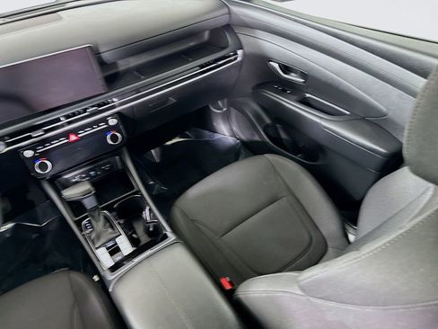 Certified 2025 Hyundai Tucson SEL FWD image 23