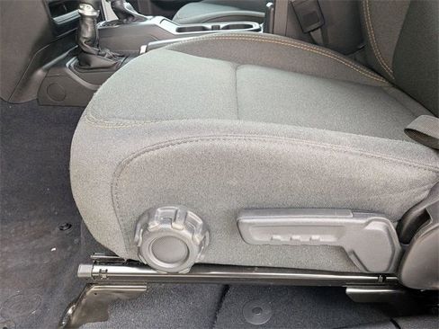 Used 2024 Jeep Wrangler Sport S image 13