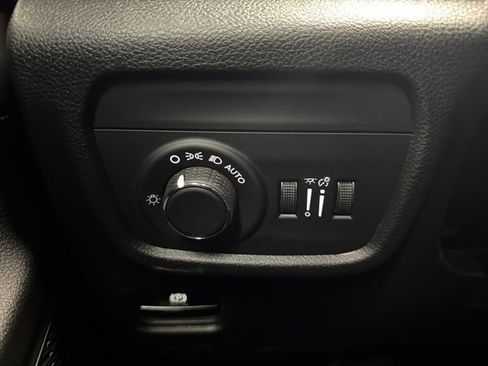 New 2026 Jeep Grand Cherokee Altitude AWD/4WD image 3