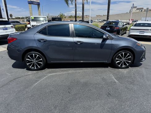 Used 2019 Toyota Corolla SE w/ Carpet Mat Package (TMS) FWD image 19