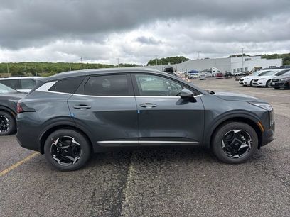 New 2026 Kia Sportage EX