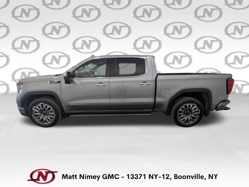 Used 2023 GMC Sierra 1500 Denali AWD/4WD image 2