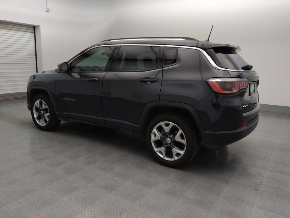 Used 2017 Jeep Compass Limited w/ Navigation Group AWD/4WD image 3