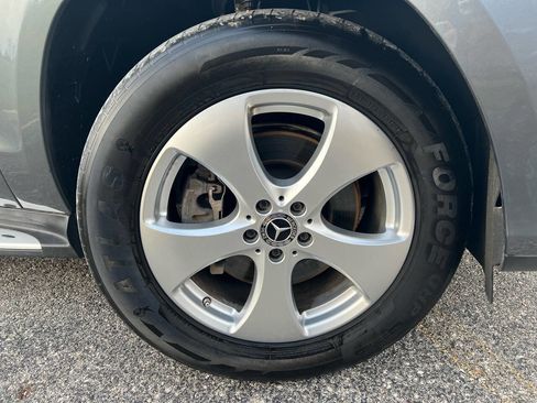 Used 2017 Mercedes-Benz GLS 450 4MATIC w/ Premium Package image 40