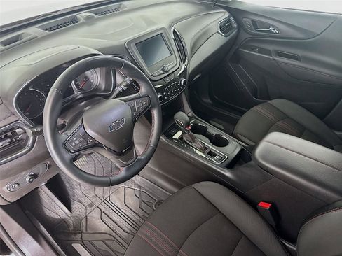 Used 2024 Chevrolet Equinox RS AWD/4WD image 11