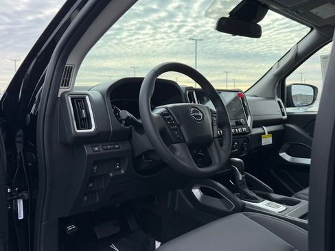 New 2026 Nissan Frontier SV image 10