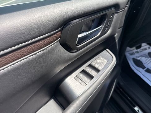 New 2026 Nissan Armada SL RWD image 11