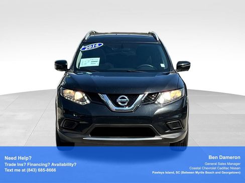 Used 2016 Nissan Rogue SV w/ SV Premium Package FWD image 2