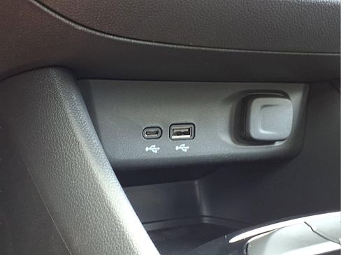 New 2026 Buick Envista Sport Touring image 23