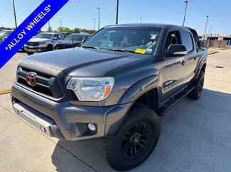 Used 2015 Toyota Tacoma PreRunner w/ SR5 Package RWD video 1