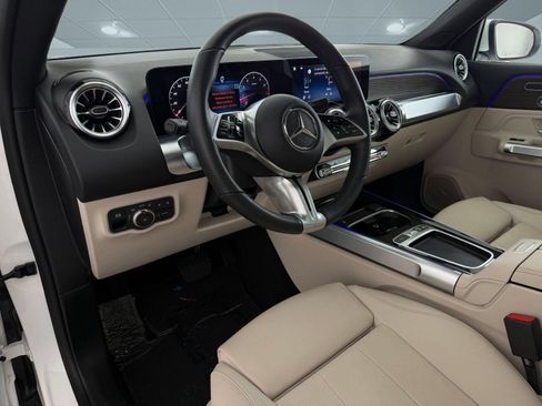 Certified 2026 Mercedes-Benz GLB 250 image 4