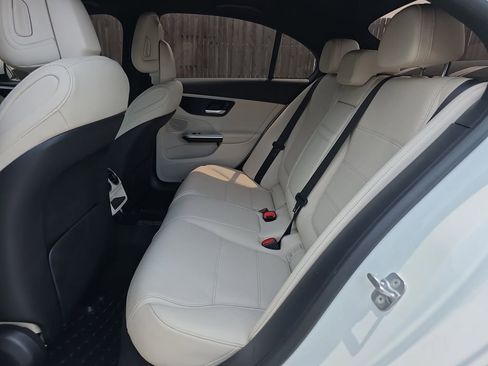 Certified 2024 Mercedes-Benz C 300 4MATIC Sedan image 12