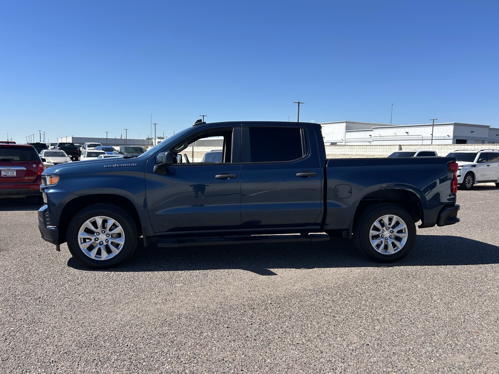 Used 2021 Chevrolet Silverado 1500 Custom RWD image 2