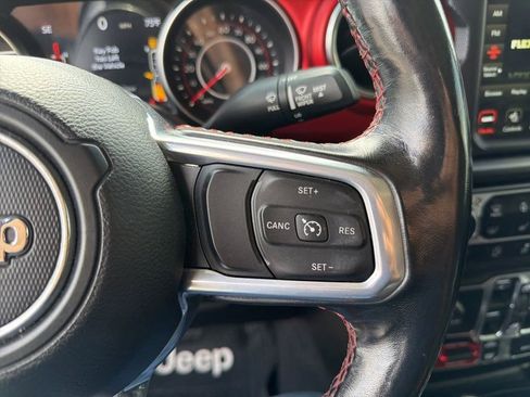 Used 2020 Jeep Gladiator Rubicon AWD/4WD image 25