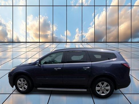 Used 2014 Chevrolet Traverse LT w/ LPO, 'HIT The Road' Package image 5