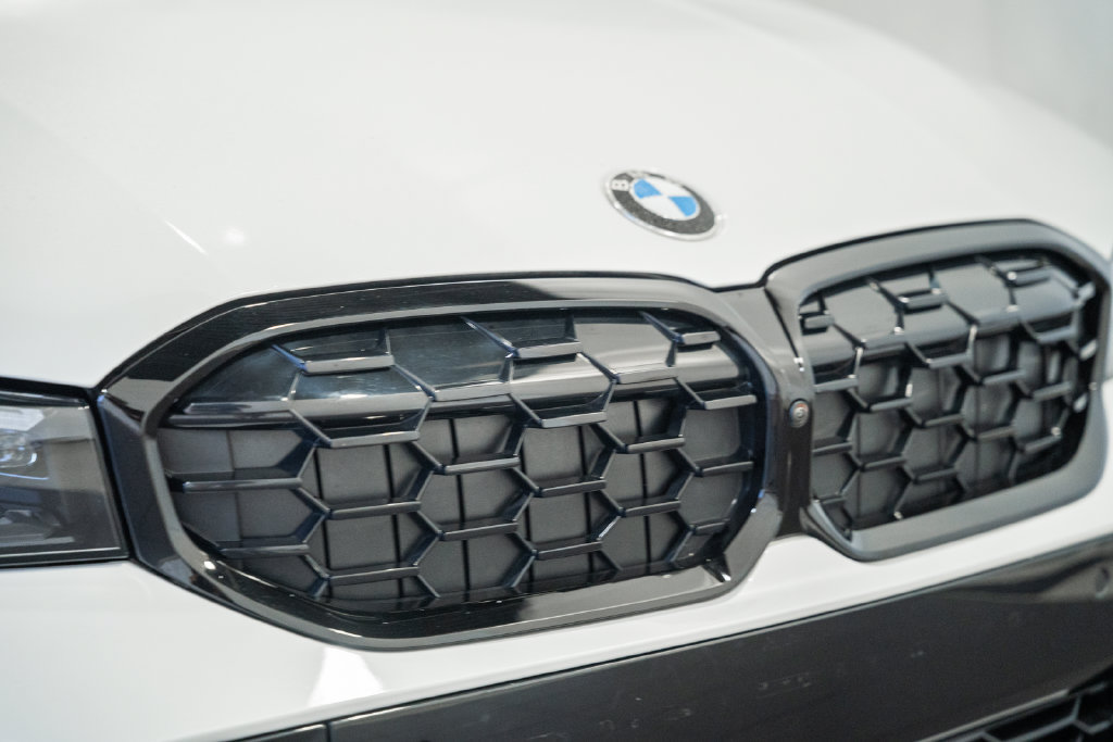 Used 2025 BMW M340i xDrive AWD/4WD image 8