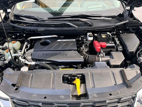 Certified 2023 Nissan Rogue Platinum w/ Platinum Premium Package FWD image 32