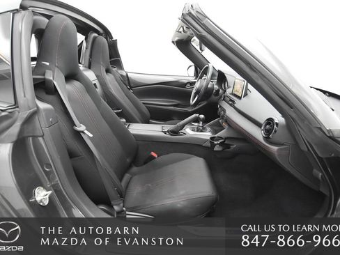 Used 2017 MAZDA MX-5 Miata RF Club image 25