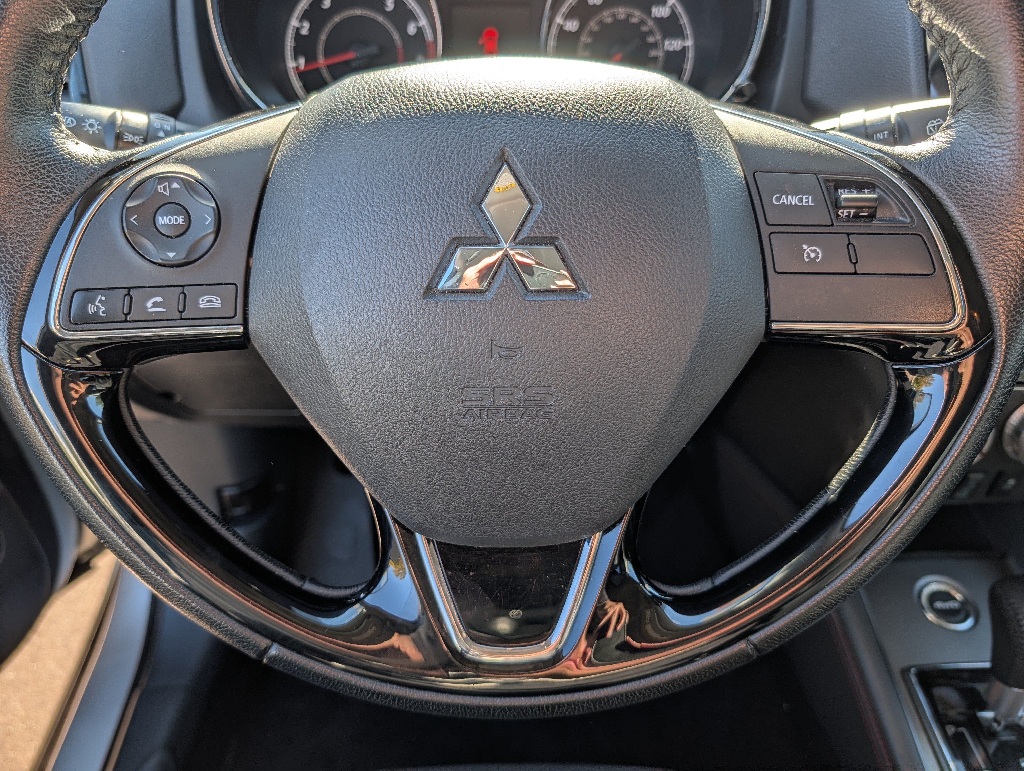 Used 2024 Mitsubishi Outlander Sport SE AWD/4WD image 25