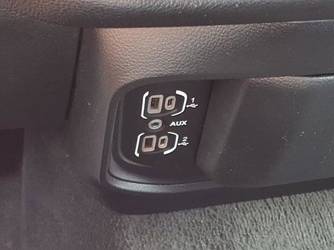 Used 2024 RAM 1500 Big Horn image 9