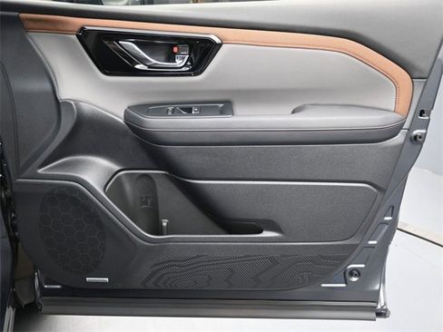 Used 2025 Subaru Forester Sport w/ Popular Package #1 image 31