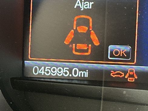 Used 2022 Ford Edge SEL w/ Convenience Package image 5