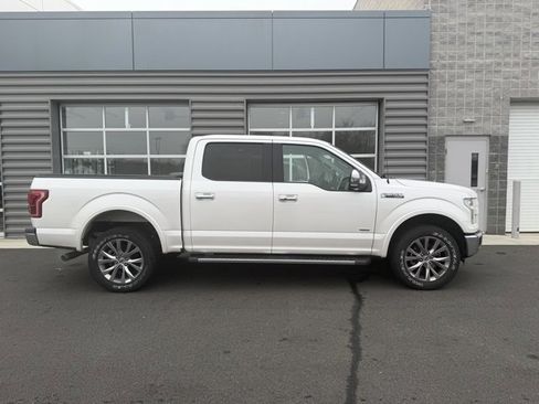 Used 2016 Ford F150 Lariat w/ Equipment Group 502A Luxury image 3