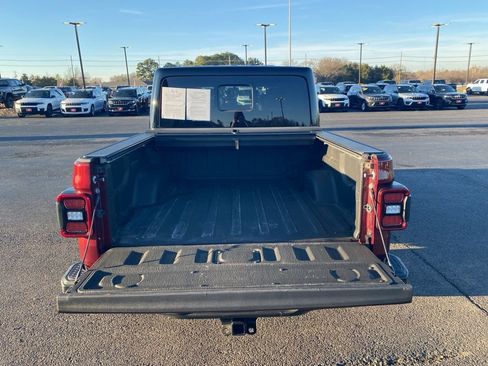 Used 2021 Jeep Gladiator Mojave image 40