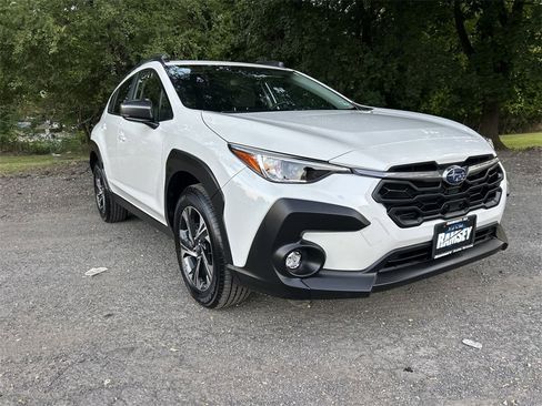 Certified 2025 Subaru Crosstrek 2.5i Premium image 2