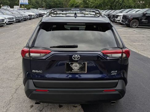Used 2022 Toyota RAV4 XLE w/ Convenience Package AWD/4WD image 8