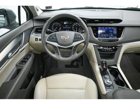 Used 2022 Cadillac XT5 Premium Luxury image 27