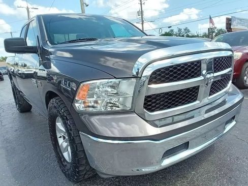 Used 2015 RAM 1500 Classic SLT RWD image 4