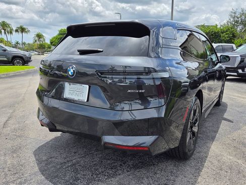 Used 2024 BMW iX xDrive50 w/ Sport Package AWD/4WD image 10