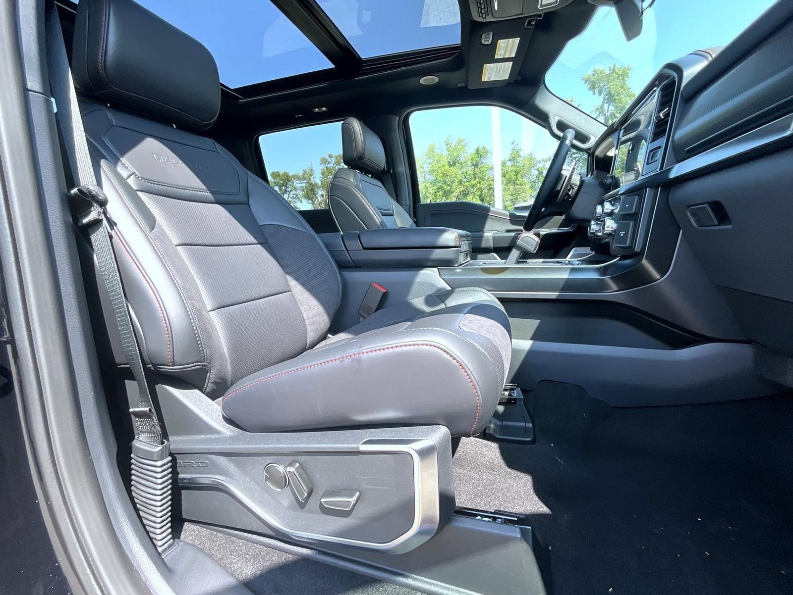 New 2026 Ford F150 Raptor AWD/4WD image 19