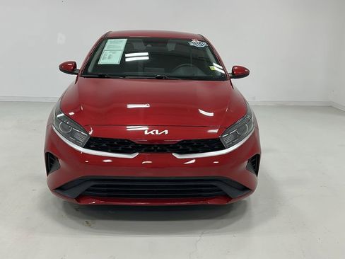 Used 2023 Kia Forte LXS image 8