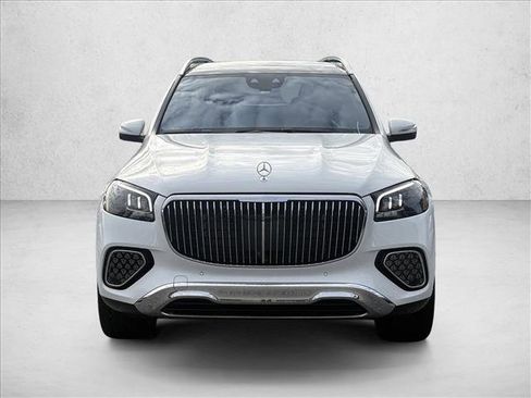 Certified 2025 Mercedes-Benz Maybach GLS 600 4MATIC image 2